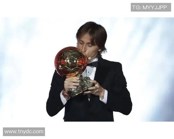 从放羊娃到足球明星的梦想之路与奋斗历程