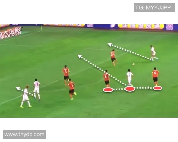 南京足球队区域防守战术解析与实战应用探讨