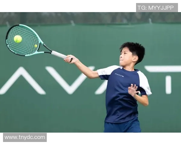 广州网球队阵地战体系的战术解析与实践探讨